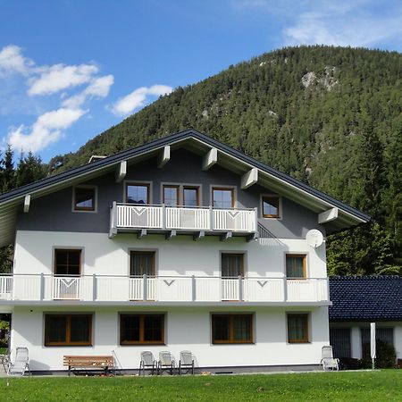 Gaestehaus Bergrast ชลัดมิง ภายนอก รูปภาพ
